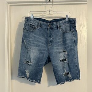 Rue21 | Men's Ripped Blue Jean Shorts | Size 36